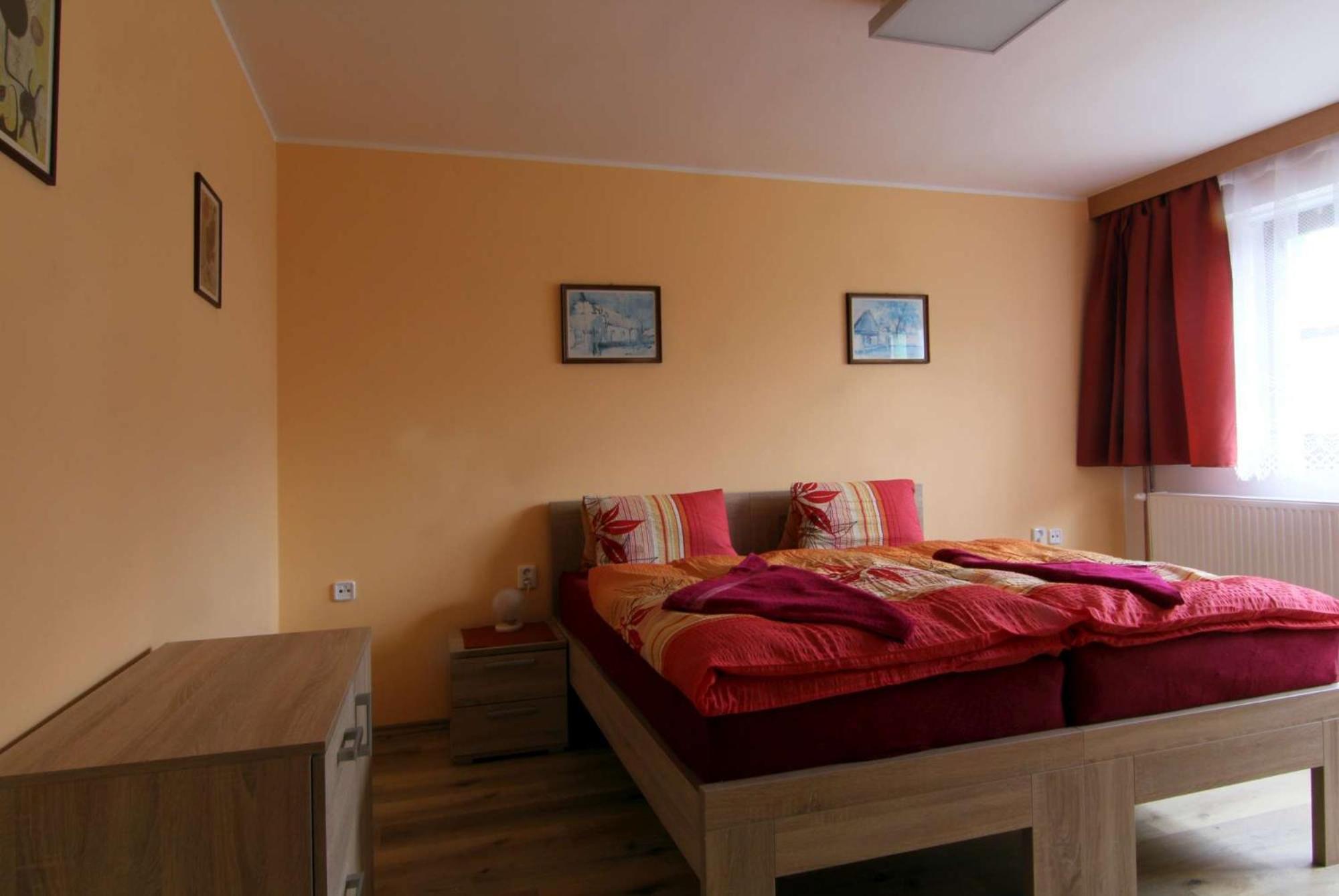 Pension Zeleny Strom Mikulov Exterior photo